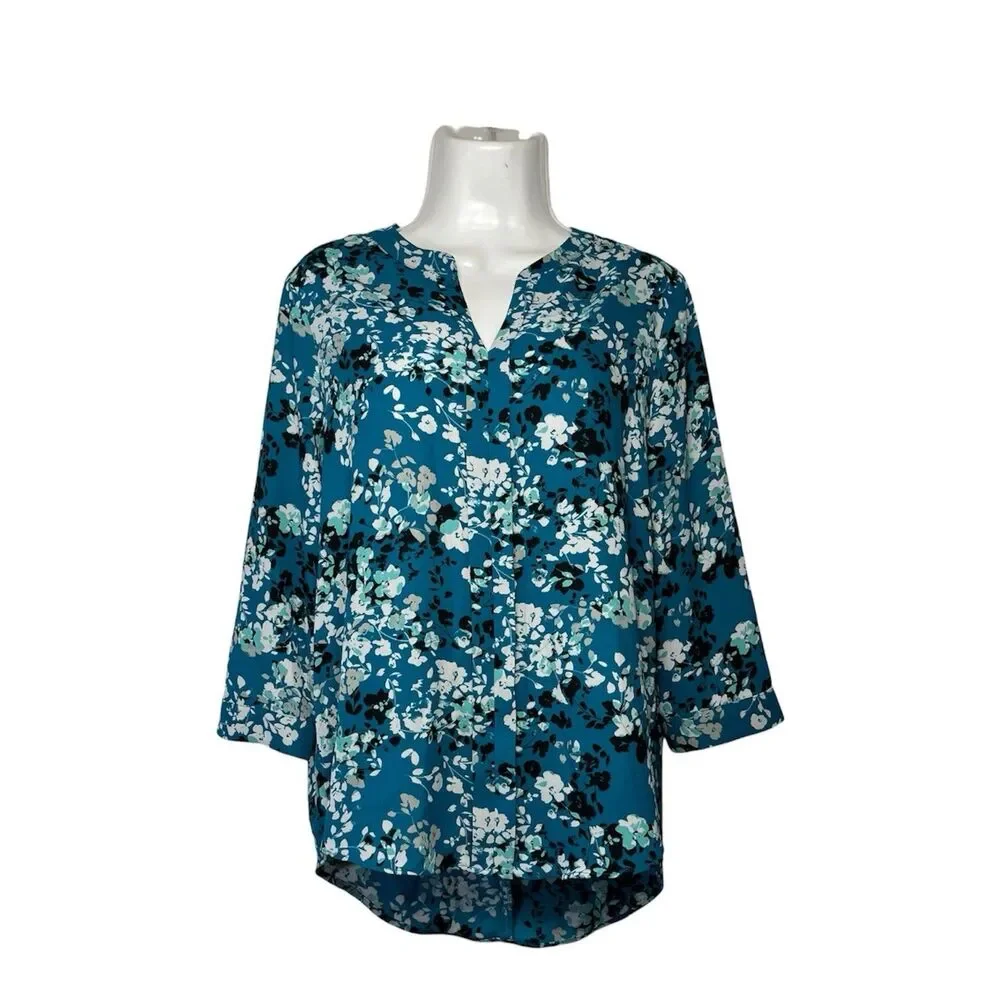 Dana Buchman Top Blouse Sz Medium Teal Blue Floral 3/4 Sleeve Split Neck Career